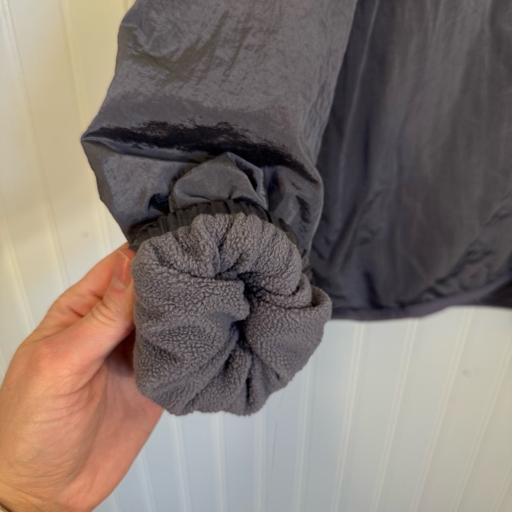 GapFit Women’s Fleece Lined 1/2 Zip Track Jacket Size Medium Tall - Picture 4 of 11